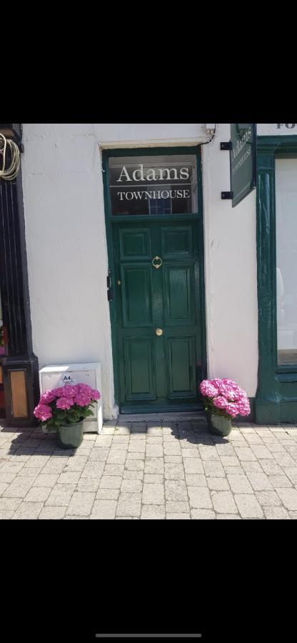 Adams Townhouse Panzió Dingle Kültér fotó